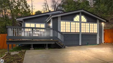 21710 Hunts Rd, Sonora, CA 95370