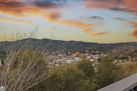 938 Highlands View Dr, Sonora, CA 95370