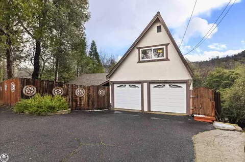 21393 Crystal Falls Dr, Sonora, CA 95370