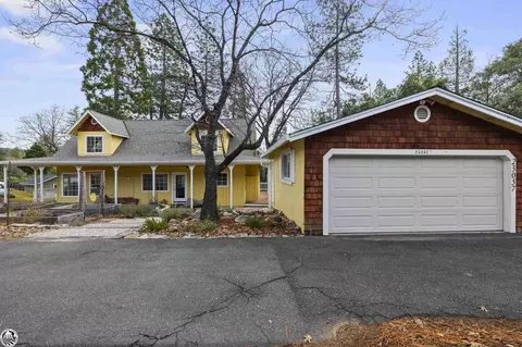 23057 Lazy Z Ln, Sonora, CA 95370