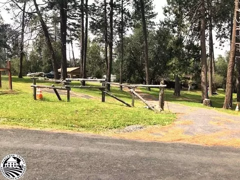 20360 Whites Gulch Rd, Groveland, CA 95321
