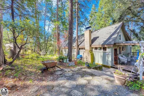 22022 High Rd, Twain Harte, CA 95383