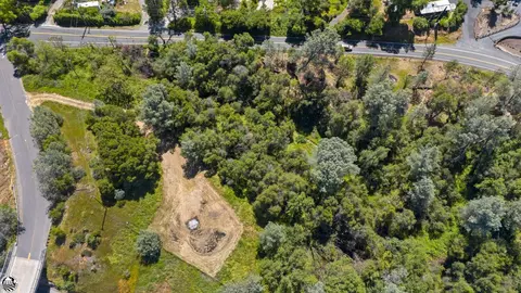 18864 Crooked Ln, Sonora, CA 95370