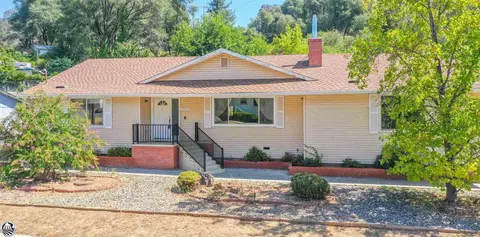 19325 Rockridge Way, Sonora, CA 95370