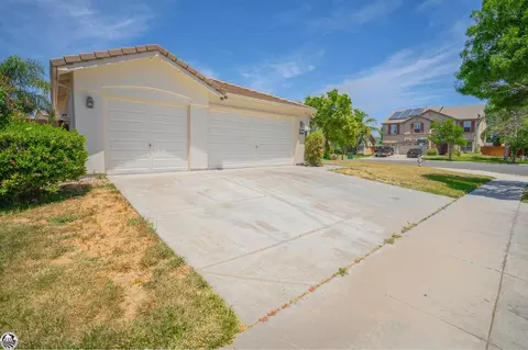682 Willow Way, Out Of Area, CA 95635