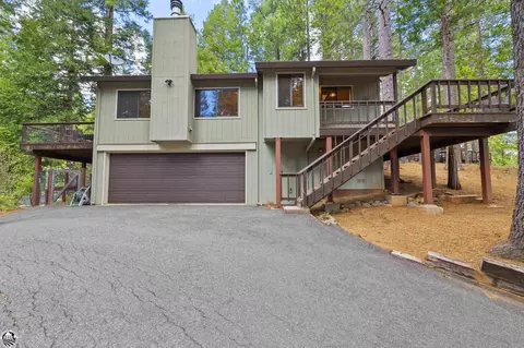 22150 Sarah Cir, Long Barn, CA 95335