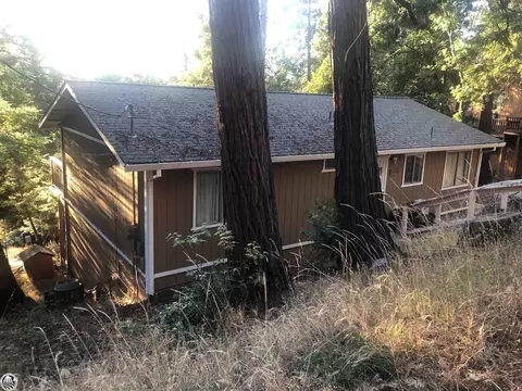 22430 Scenic Dr, Twain Harte, CA 95383