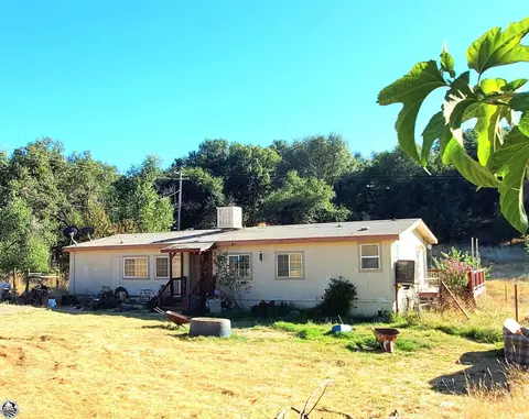 18252 And 18260 Kelley Ranch Rd, Sonora, CA 95370