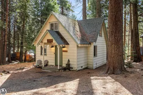 22775 Ellmaro Dr, Long Barn, CA 95335