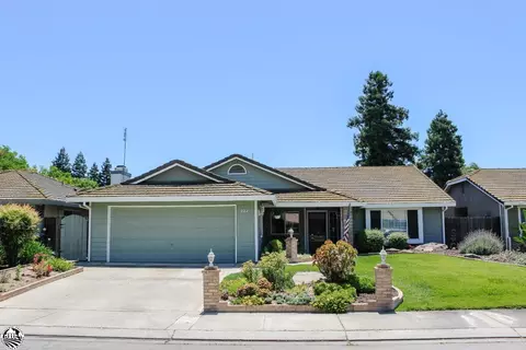 922 Clemson Ct, Merced, CA 95348