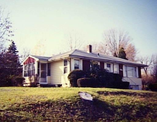 14 Hillside Ave, Webster, MA 01570 photo 1