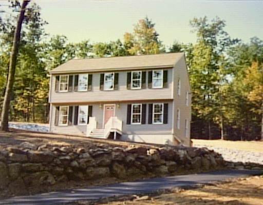 8 Benoit Ave, Pelham, NH 03076 photo 1