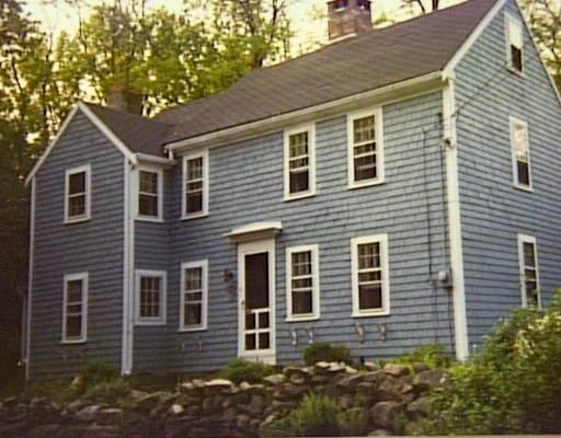 52 Holly St, Gloucester, MA 01930 photo 1