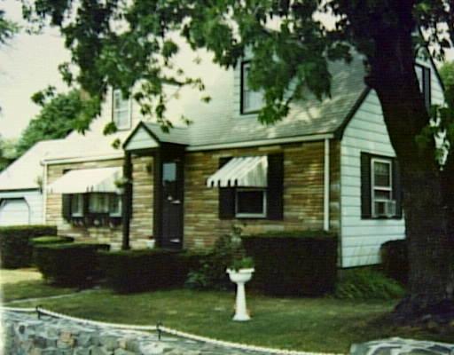 21 Andover St, Danvers, MA 01923 photo 1