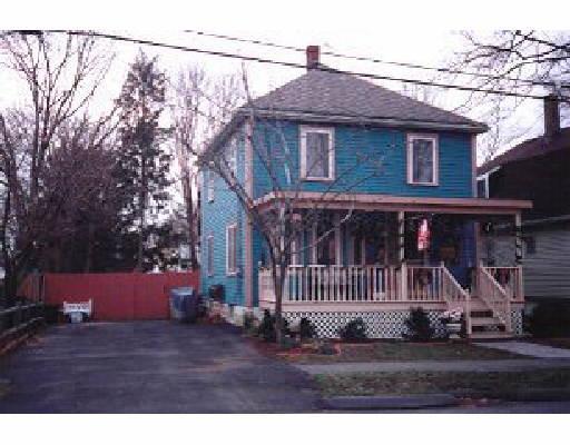 17 Fowler St, Danvers, MA 01923 photo 1
