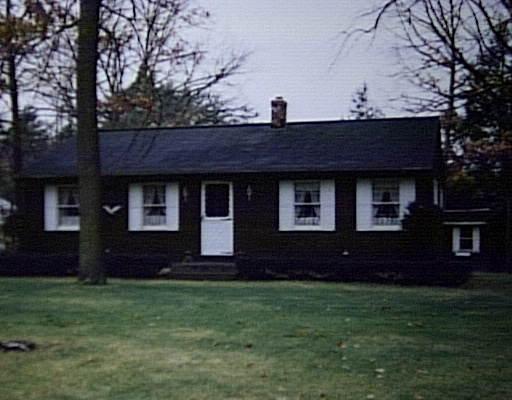 190 Druid Hl, Springfield, MA 01129 photo 1