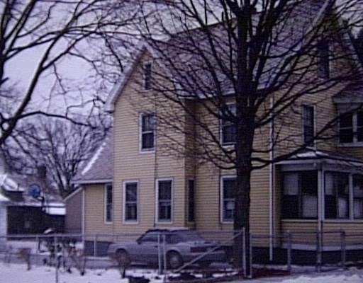 204 Centre St, Springfield, MA 01151 photo 1