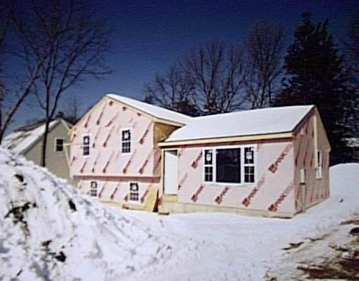 98 Pheasant Dr, Springfield, MA 01119 photo 1