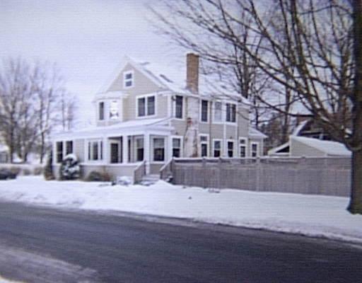 38 Oakland Ave, Needham, MA 02492 photo 1