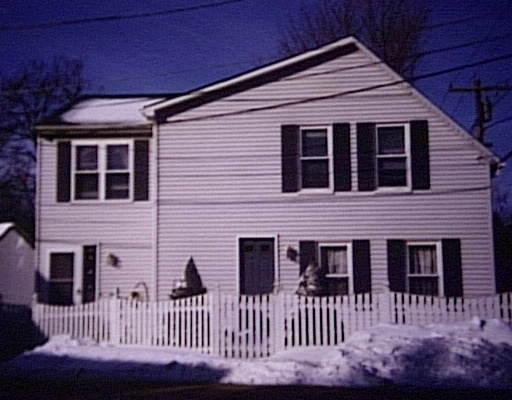 3 Harbor St, Clinton, MA 01510 photo 1