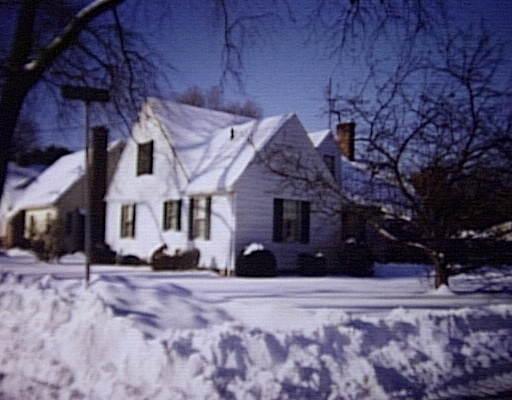 2 Louise Ave, Easthampton, MA 01027 photo 1