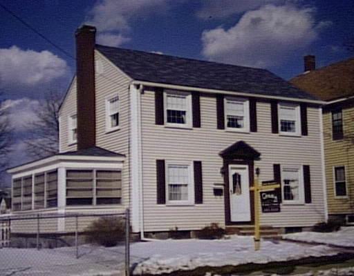 25 Exeter St, Lawrence, MA 01843 photo 1