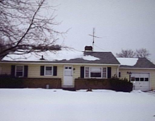 130 Hermitage, Springfield, MA 01129 photo 1