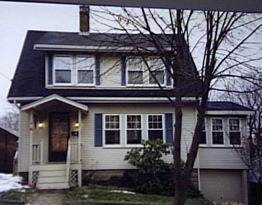 5 Gregg St, Beverly, MA 01915 photo 1
