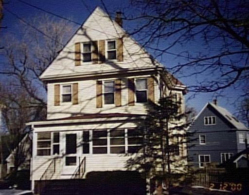 30 Plummer Ave, Winthrop, MA 02152 photo 1