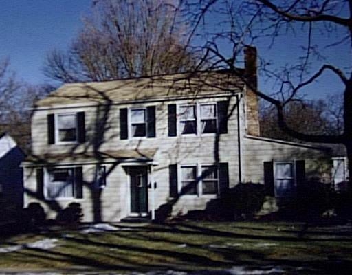 40 Bennington St, Springfield, MA 01108 photo 1