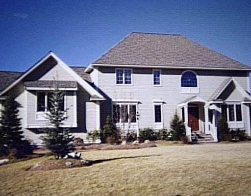 4 Powers Rd, Andover, MA 01810 photo 1