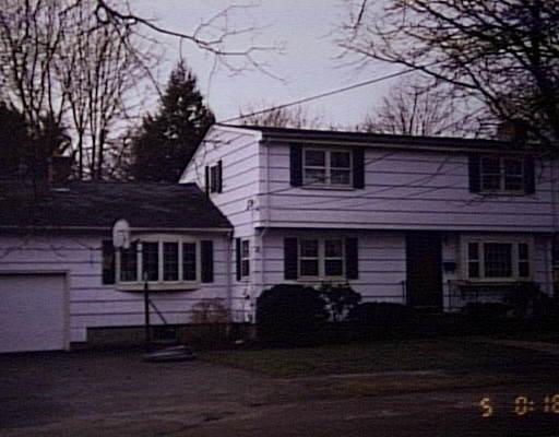 63 Sturges Rd, Reading, MA 01867 photo 1