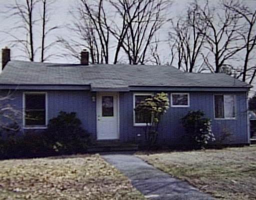 61 Baystate Rd, Chicopee, MA 01020 photo 1