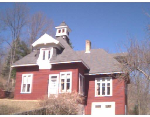 48 High St, Orange, MA 01364 photo 1