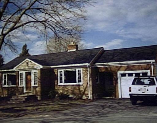 53 Pickwick Rd, Marblehead, MA 01945 photo 1