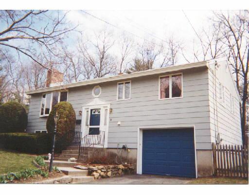 9 George Rd, Maynard, MA 01754 photo 1