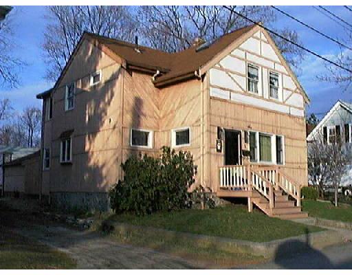 9 Weatherbee St, Dedham, MA 02026 photo 1