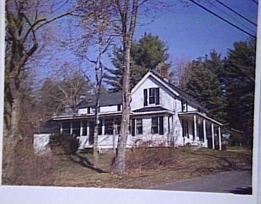 35 Clark St, Florence, MA 01062 photo 1