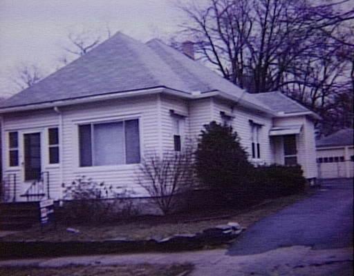61 Bevier St, Springfield, MA 01107 photo 1