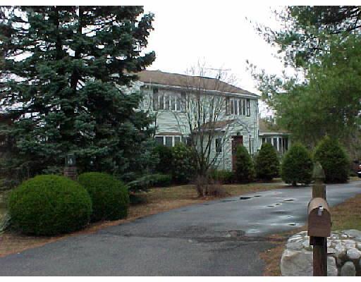 19 Charles Dr, Canton, MA 02021 photo 1