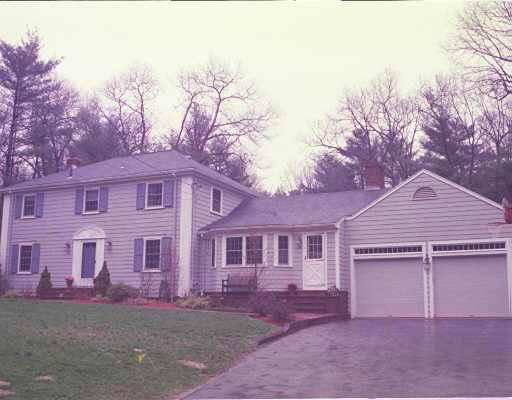 22 Saddle Ridge Rd, Dover, MA 02030 photo 1