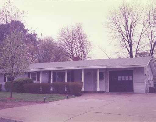 93 Cherry St, Framingham, MA 01701 photo 1