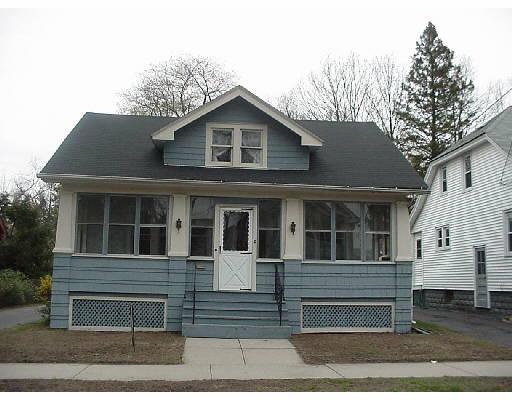 147 Daviston St, Springfield, MA 01108 photo 1
