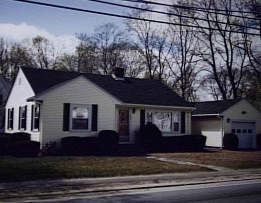 532 Cabot St, Beverly, MA 01915 photo 1