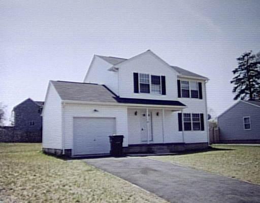 43 Pheasant Dr, Springfield, MA 01119 photo 1