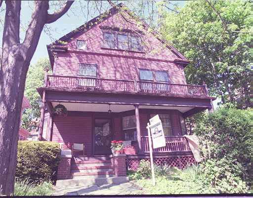 155 Davis Ave, Brookline, MA 02446 photo 1