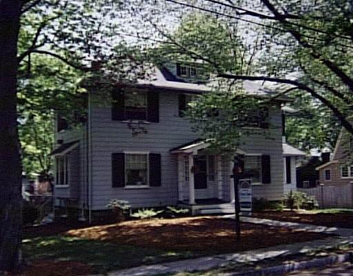 50 Pratt St, Reading, MA 01867 photo 1