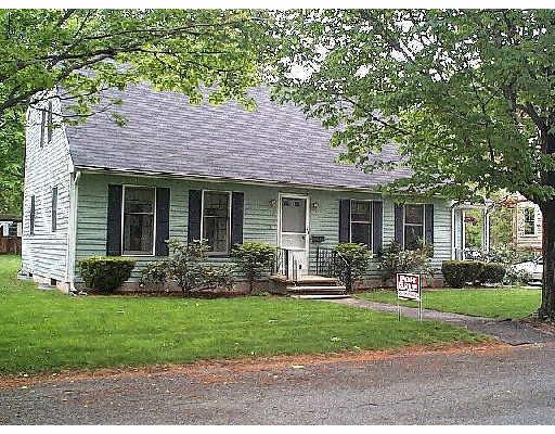81 Howard St, Reading, MA 01867 photo 1