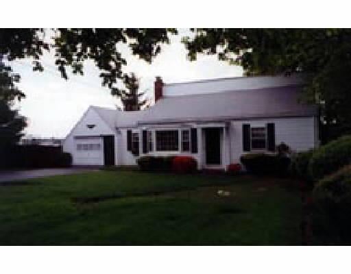 5 Crescent Ave, Beverly, MA 01915 photo 1