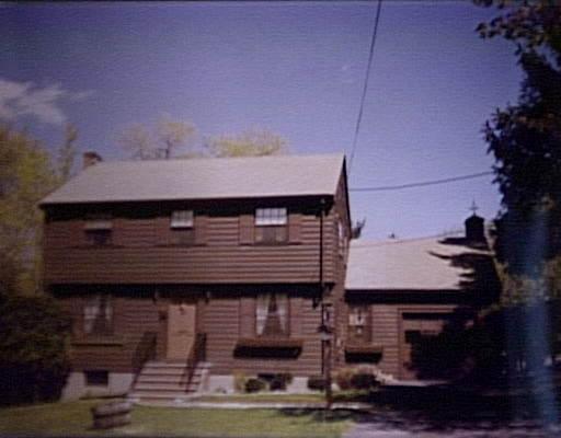 19 Sandra Ln, Reading, MA 01867 photo 1